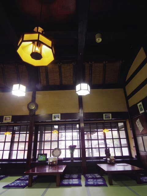 築200年以上の合掌造りの古民家で味わう「そば処 合掌」