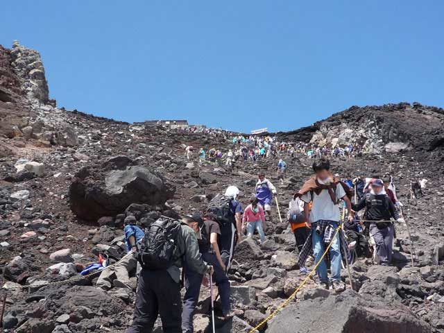 【富士山麓×7月のイベント】富士登山