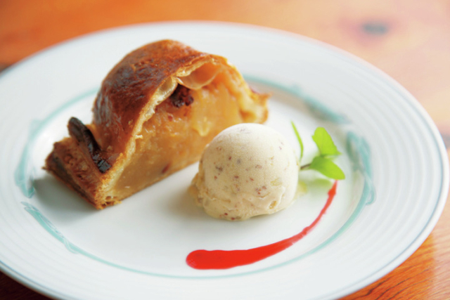 【河口湖のおすすめランチスポット】自家栽培の野菜を生かした絶品フレンチコース「ロマラン」