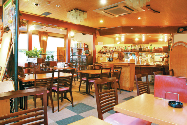 【佐渡島観光モデルコース:2日目⑪】佐渡牛が食べられる洋食店「レストラン&バー こさど」