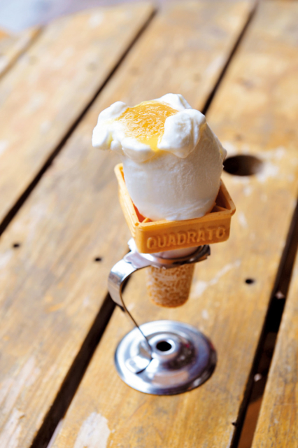 牛乳の風味を生かしたジェラート「ショップ白樺」