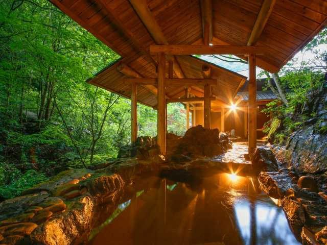 湯山荘 阿讃琴南