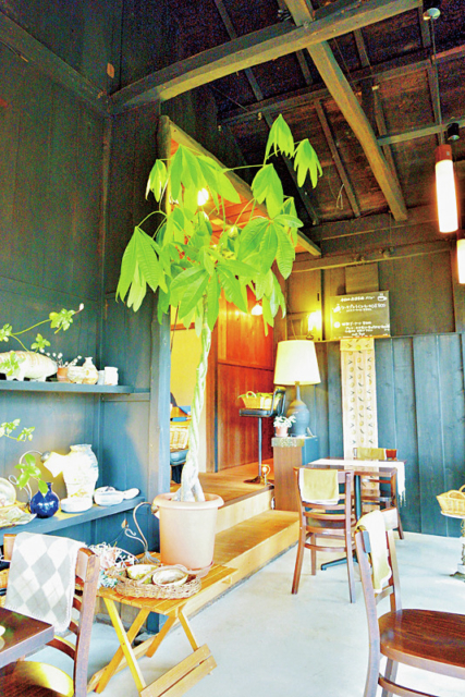 【富士山グルメ×富士宮やきそば】カフェ ペイジ