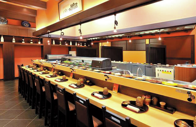 回転寿司の枠を超えた豪華メニューが評判!「越後の味蔵 回転寿し 本陣DINING」<越後湯沢>