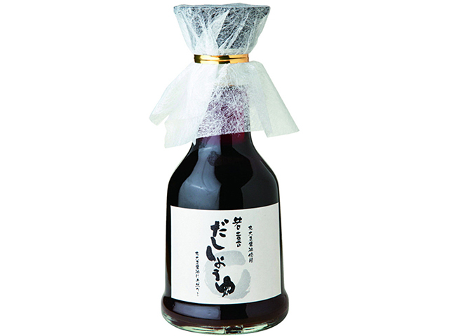 【福島・喜多方×サイクリング⑥】珍しい柿の木の贅沢な蔵座敷「若喜レンガ蔵」