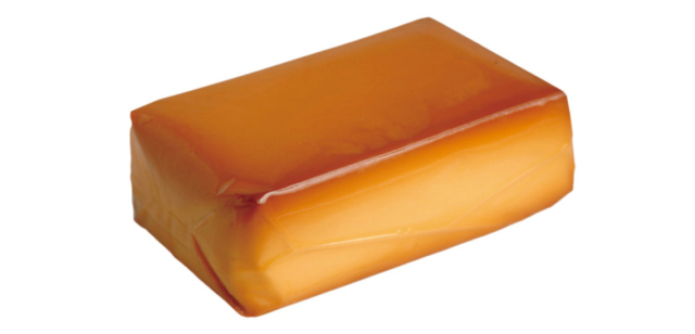 独特の香ばしさがたまらない「岩魚の燻製 / チーズの燻製」