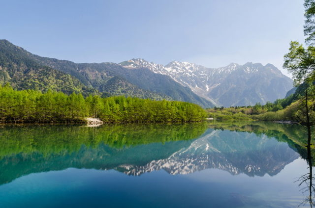 【上高地×大正池〜河童橋コース】①大噴火で姿を現した幻想的な池「大正池」