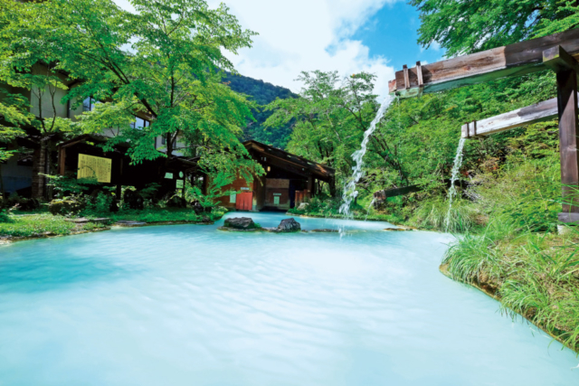 【北アルプス・白骨温泉×絶景】乳白色の温泉