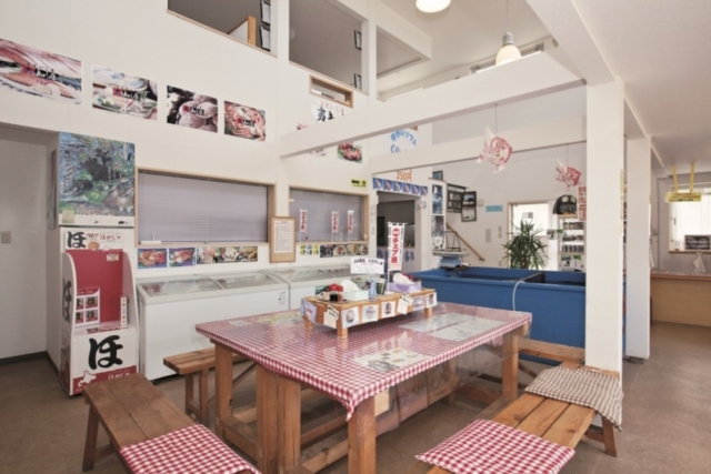 【ウトロ漁港の鮮魚を味わうならココ】お食事処 夷知床