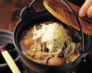 県内の全55酒蔵の地酒がそろう「おしょうしな総本店」