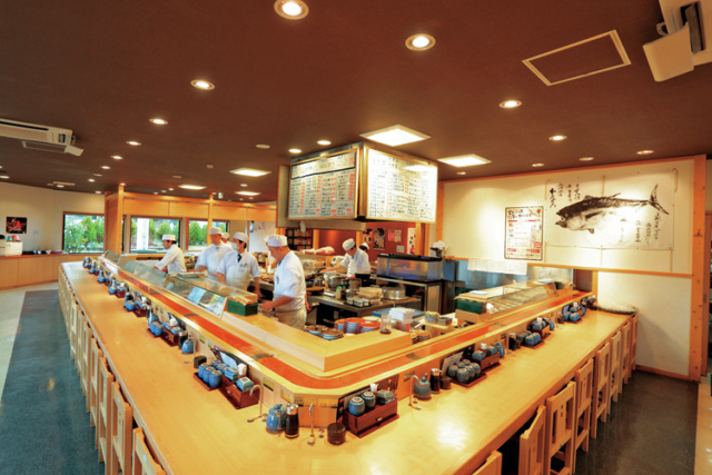 高級寿司店のように職人が握った1皿を提供「ことぶき寿司 内野店」<新潟タウン>