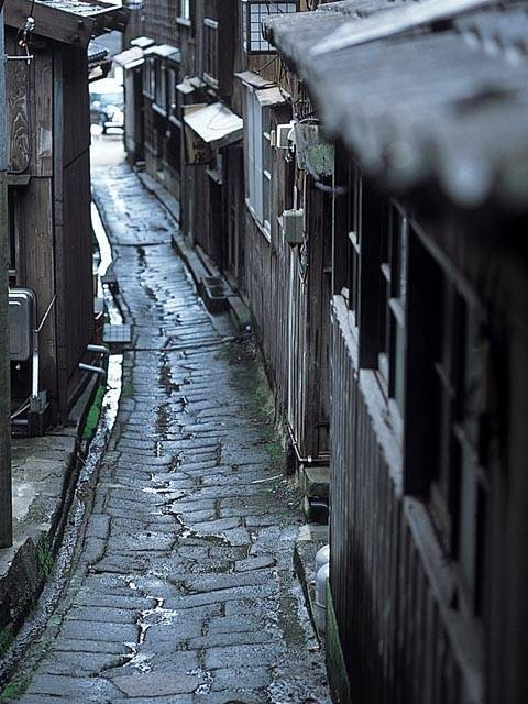 【佐渡島観光モデルコース:2日目⑬】廻船業で栄えた趣ある集落「宿根木」