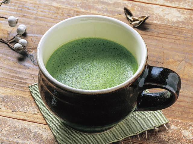 【松江×お抹茶&スイーツ】本格的な日本茶を気軽に楽しめる、日本茶スタンド「加島茶舗」