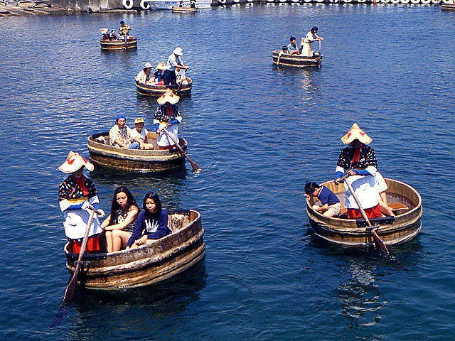 【佐渡島観光モデルコース:2日目⑭】佐渡ならではの乗り物でゆらゆら体験「力屋観光汽船」