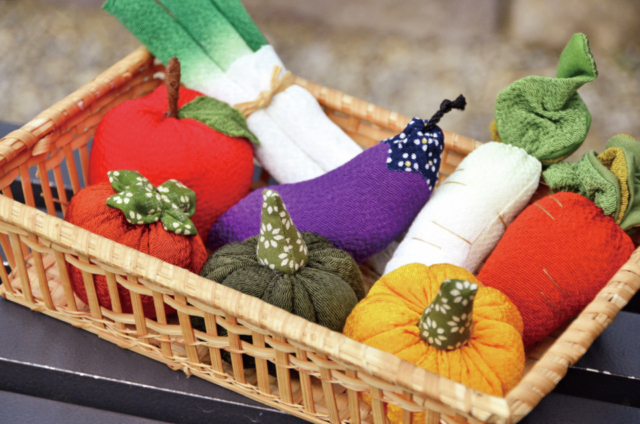 【福島・大内宿×観光】郷土色豊かなちりめん小物「本家 叶屋」