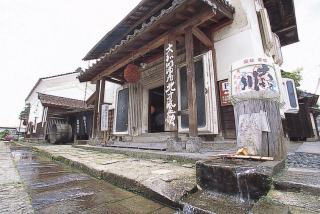 【福島・喜多方×サイクリング⑤】3つの時代の蔵が残る酒蔵「大和川酒蔵北方風土館」