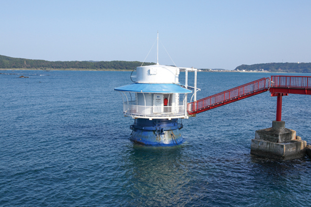 海中展望塔