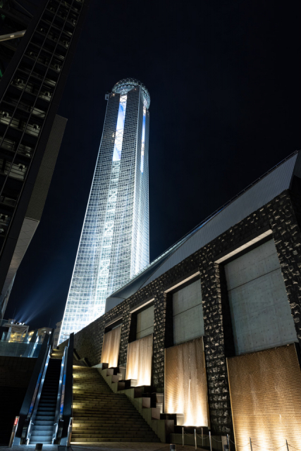 海峡ゆめタワーのライトアップ