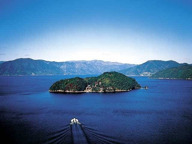 琵琶湖 遊覧船&湖上クルーズ情報③ 竹生島クルーズ