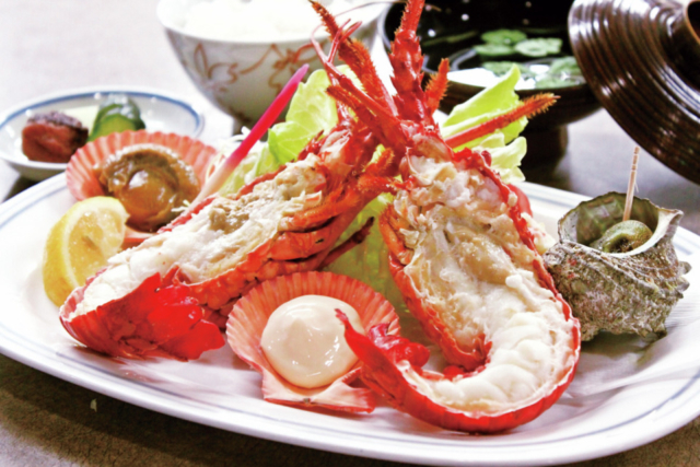 【白浜グルメ×海鮮】伊勢海老・活魚料理レストラン 珊瑚礁