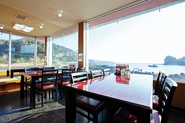 【白浜グルメ×海鮮】伊勢海老・活魚料理レストラン 珊瑚礁