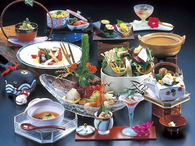 花いろどりの宿 花游