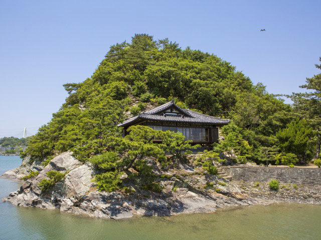 琴ノ浦温山荘園