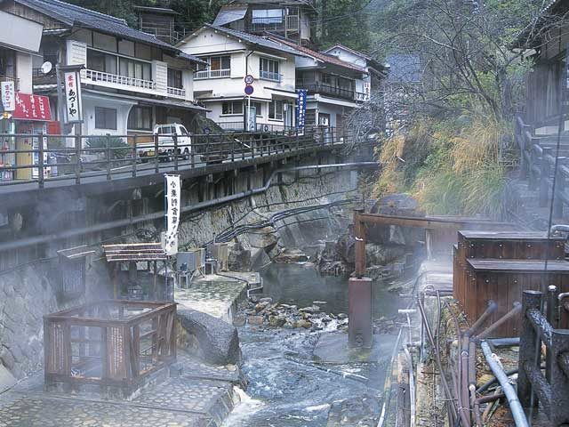 湯の峰温泉