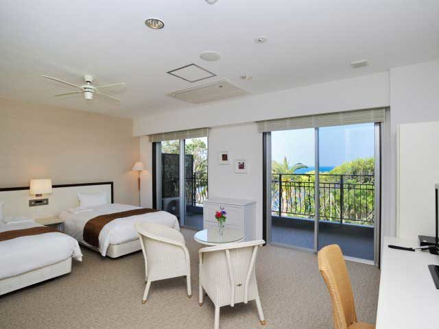 HOTEL HOLISTIC RESORT