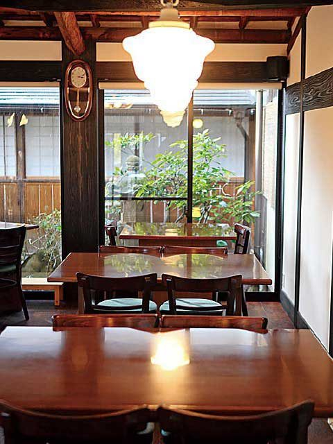 【出雲大社近くのカフェ】神門通りカフェ ポンム・ベエル