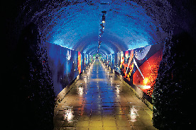 秋芳洞王道コース⑧ 巌窟王