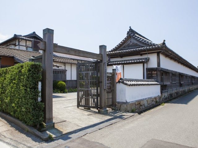 毛利家ゆかりの地 旧厚狭毛利家萩屋敷長屋