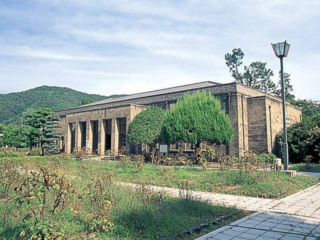 吉香公園の見どころ⑤岩国徴古館