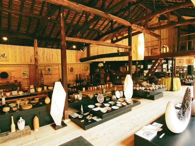 萩おすすめの観光スポット 萩焼資料館