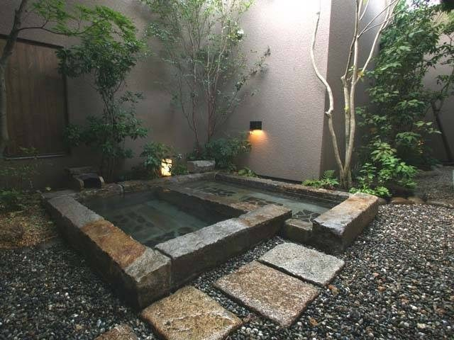 小天狗さんろじ(川棚温泉)