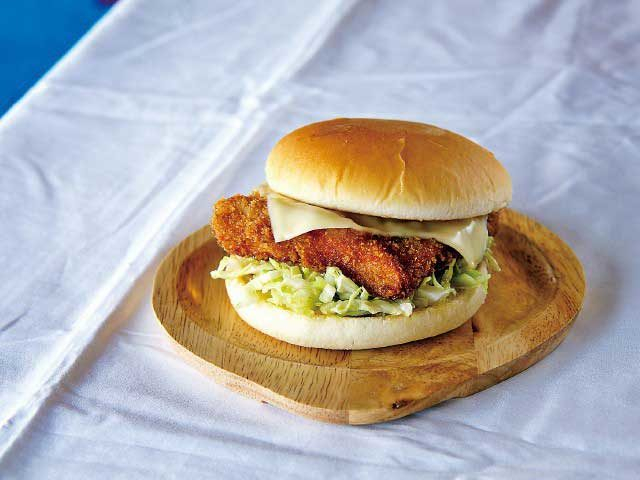 厳選した新鮮な材料を使った蒲鉾「忠小兵衛蒲鉾本店」