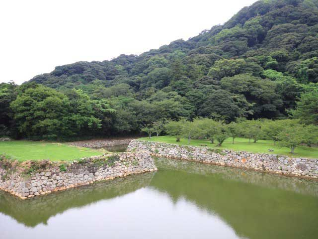 毛利家ゆかりの地 萩城跡指月公園