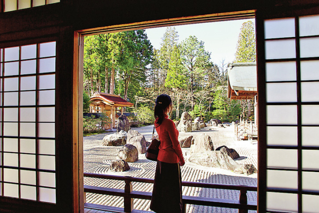 【高野山・金剛峯寺×見どころ⑤】広大な庭に表現された日本の美意識を感じて「蟠龍庭」