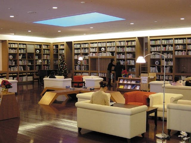 熊本市現代美術館