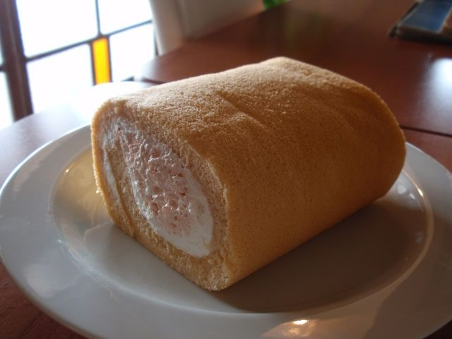 名水の里が生んだスイーツ「阿蘇cafe SOSUI」