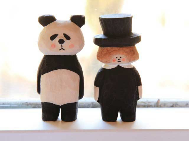 【女学院跡】ファニーなキャラクターたちがお出迎え「北風商店」