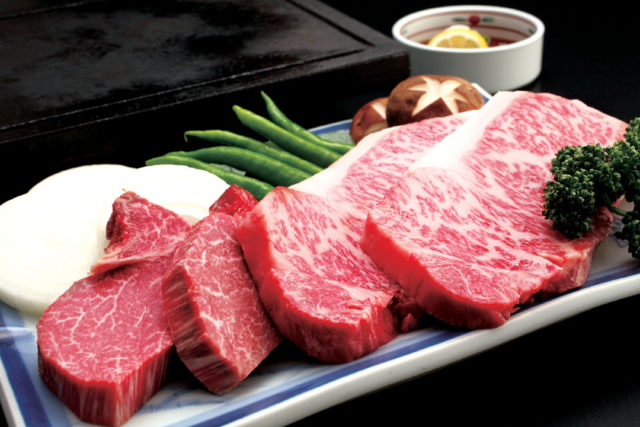 【近江八幡観光モデルコース】ランチは近江牛に決まり!