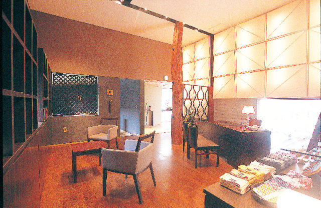 小天狗さんろじ(川棚温泉)