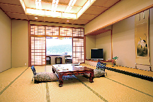 下関のふぐ料理発祥の老舗旅館「春帆楼」