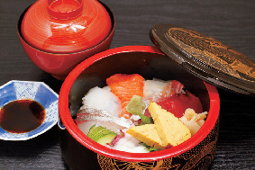 【田辺&みなべ×グルメ】地元の味が詰まった丼が人気「麺・寿司・喰べ処一吉 国道バイパス店」