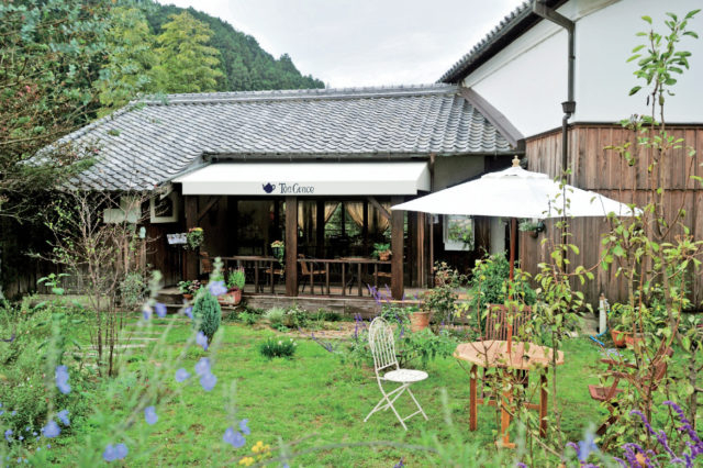 和歌山市郊外のおすすめカフェ&レストラン「Tea Grace」