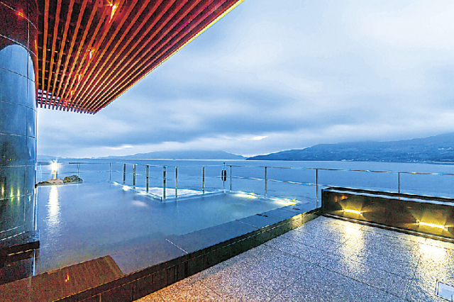 油谷湾温泉 ホテル楊貴館(長門)