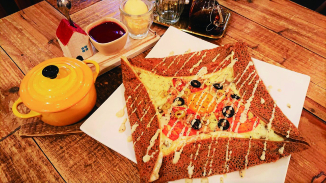 手作りの店内をにぎわすインテリア雑貨「CAFE RESTAURANT GALETTE」