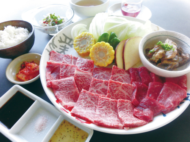 専門店ならではの新鮮なあか牛「あか牛の館」