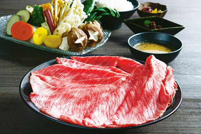 【定番の近江牛】老舗の暖簾を守り続ける近江牛専門店「近江牛かど萬」